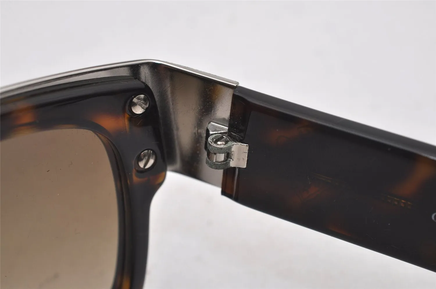 Authentic GUCCI Vintage Sunglasses Tortoise Shell GG 1594/S Plastic Brown 4511J