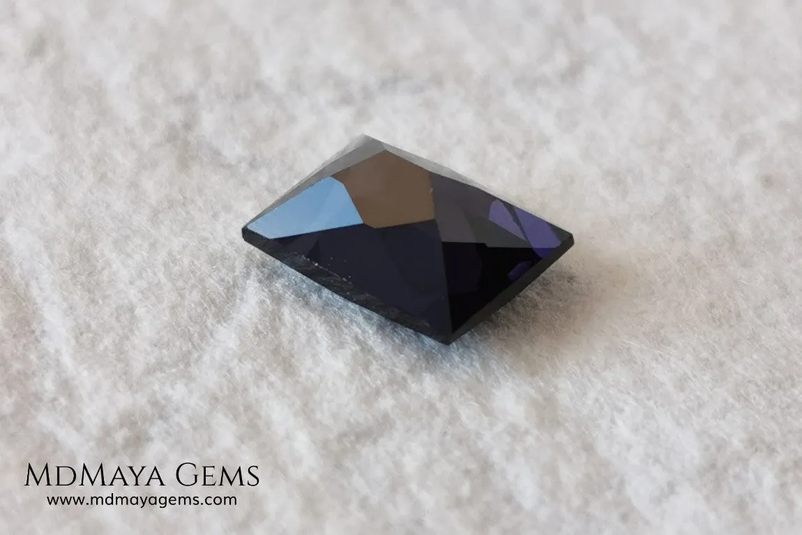 Beautiful Dark Purple Spinel from Sri Lanka. 1.80 ct