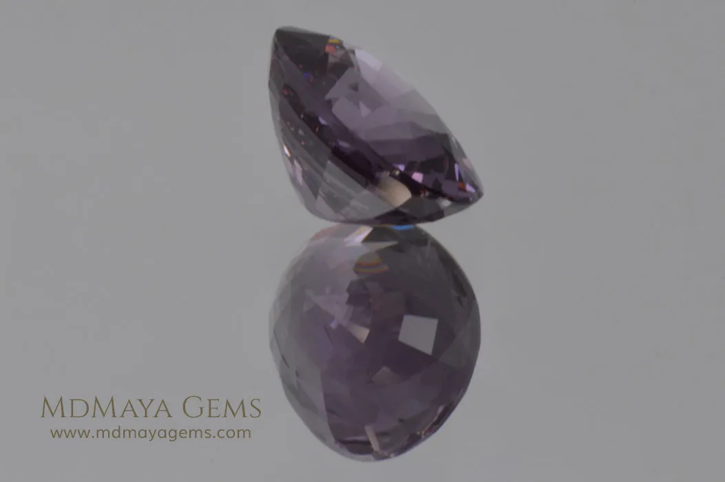 Beautiful violetish Purple Spinel from Tanzania. Oval cut. 2.01 ct.