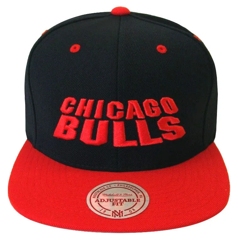 Chicago Bulls Snapback Mitchell & Ness Monolith Cap Hat Black Red