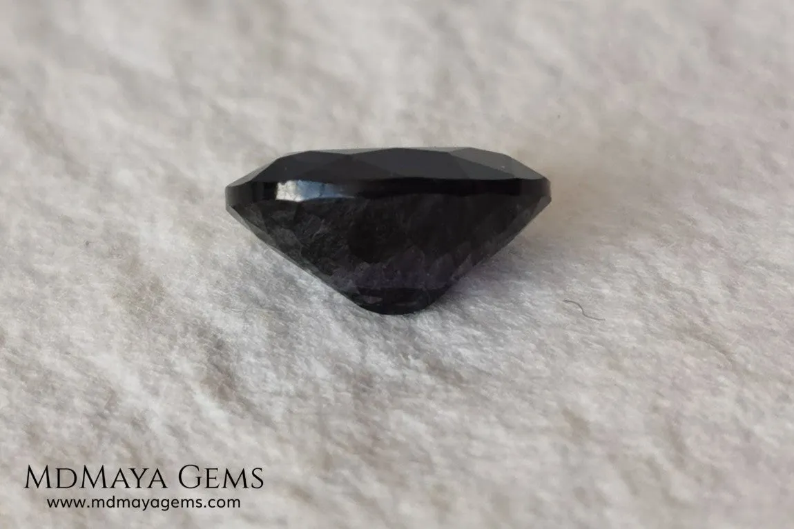 Dark Violet Spinel 2.10 ct,  oval cut