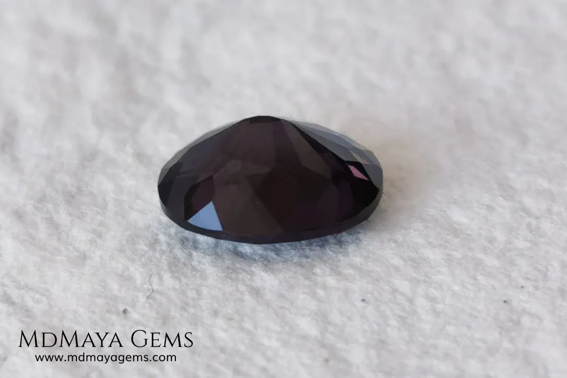 Dark Violet Spinel 2.10 ct,  oval cut
