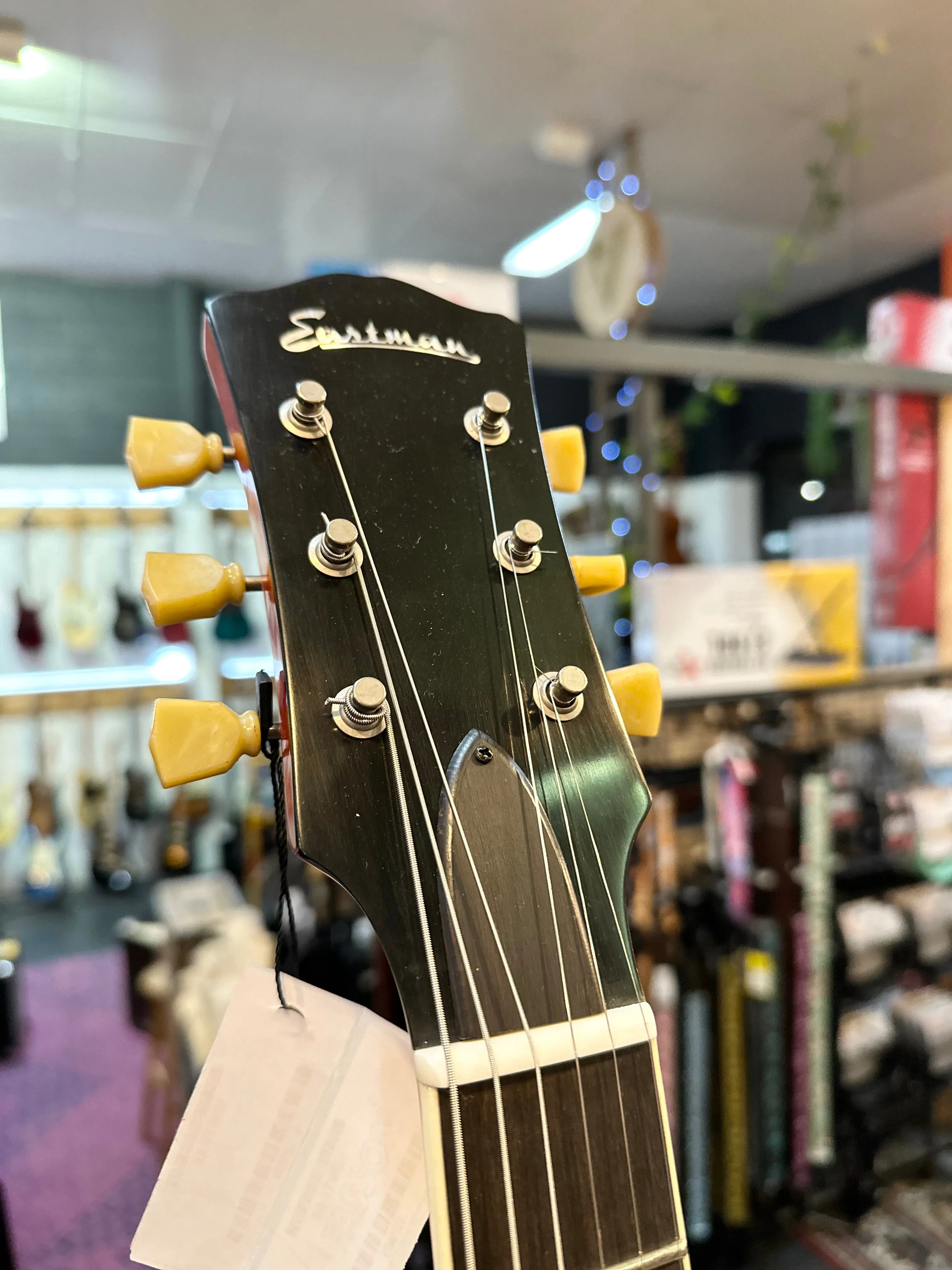 Eastman | SB59/TV | Solidbody Electric | Antique Redburst