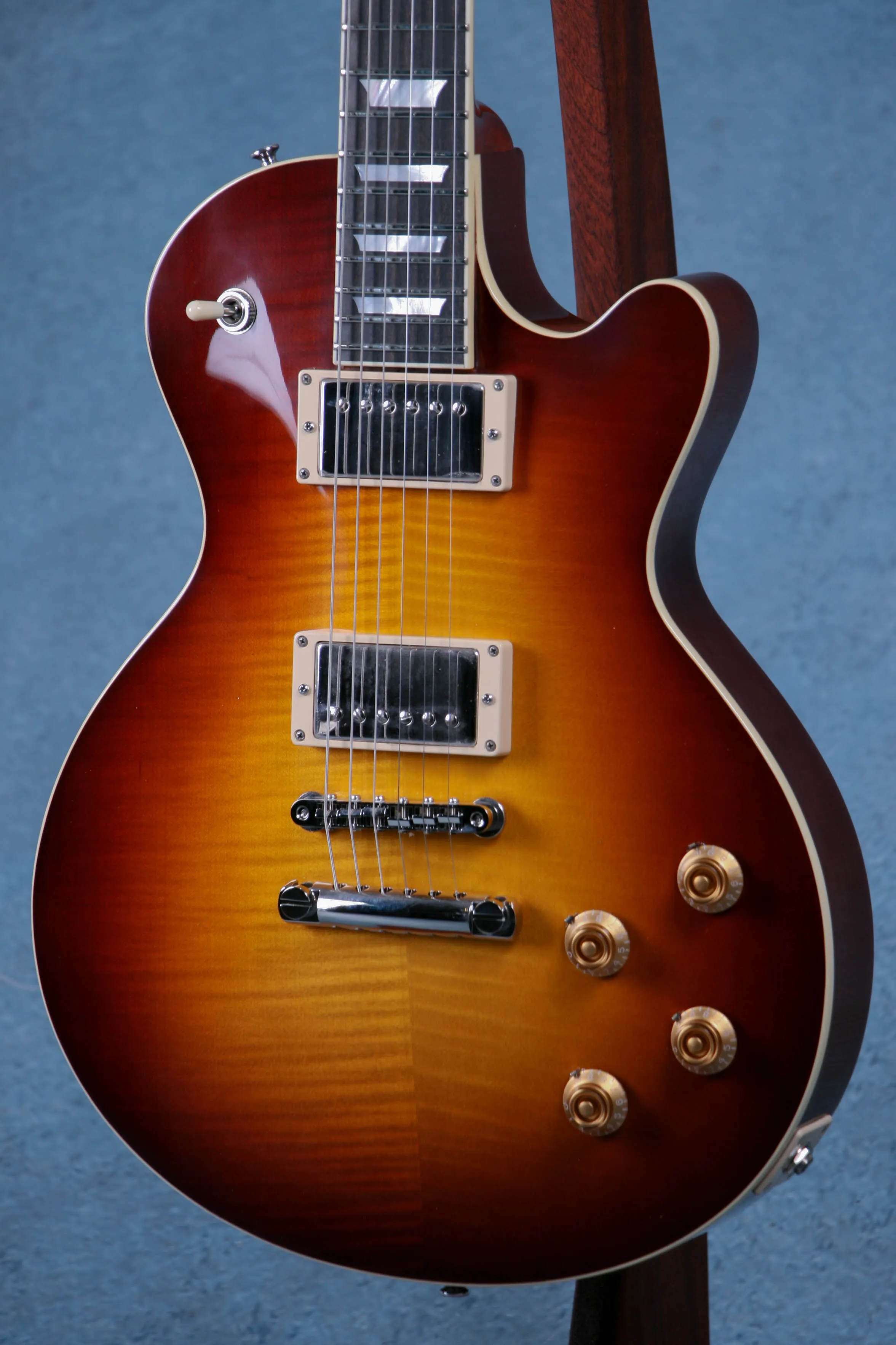 Eastman SB59/v Antique Varnish Solid Body Electric Guitar - Antique Goldburst - P2300136