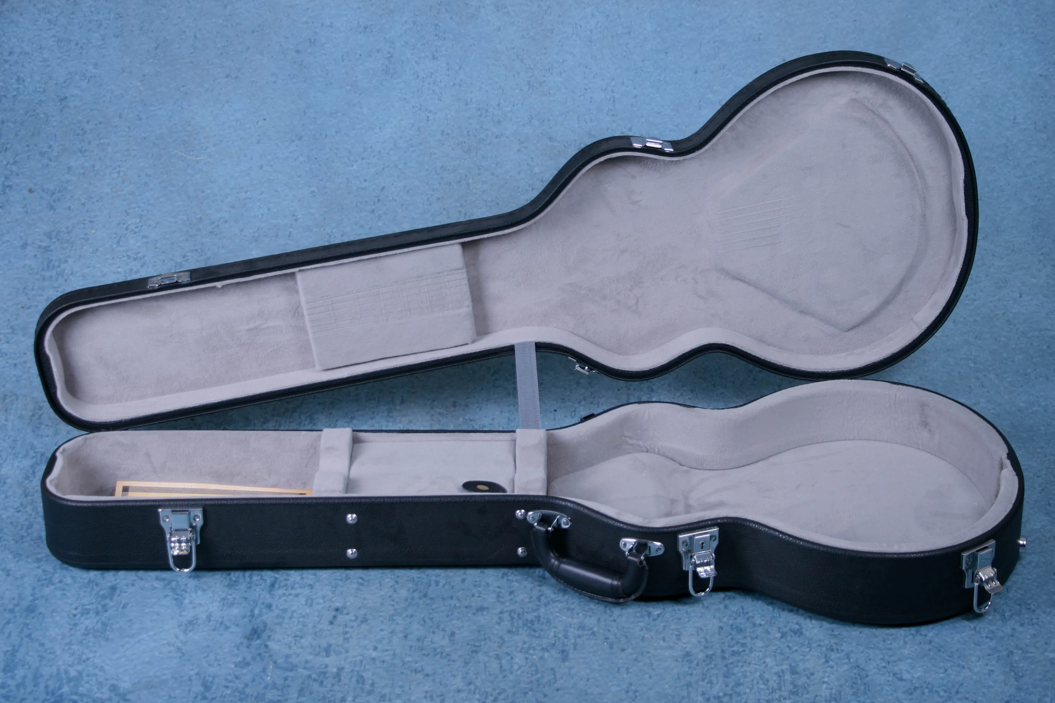 Eastman SB59/v Antique Varnish Solid Body Electric Guitar - Antique Goldburst - P2300136
