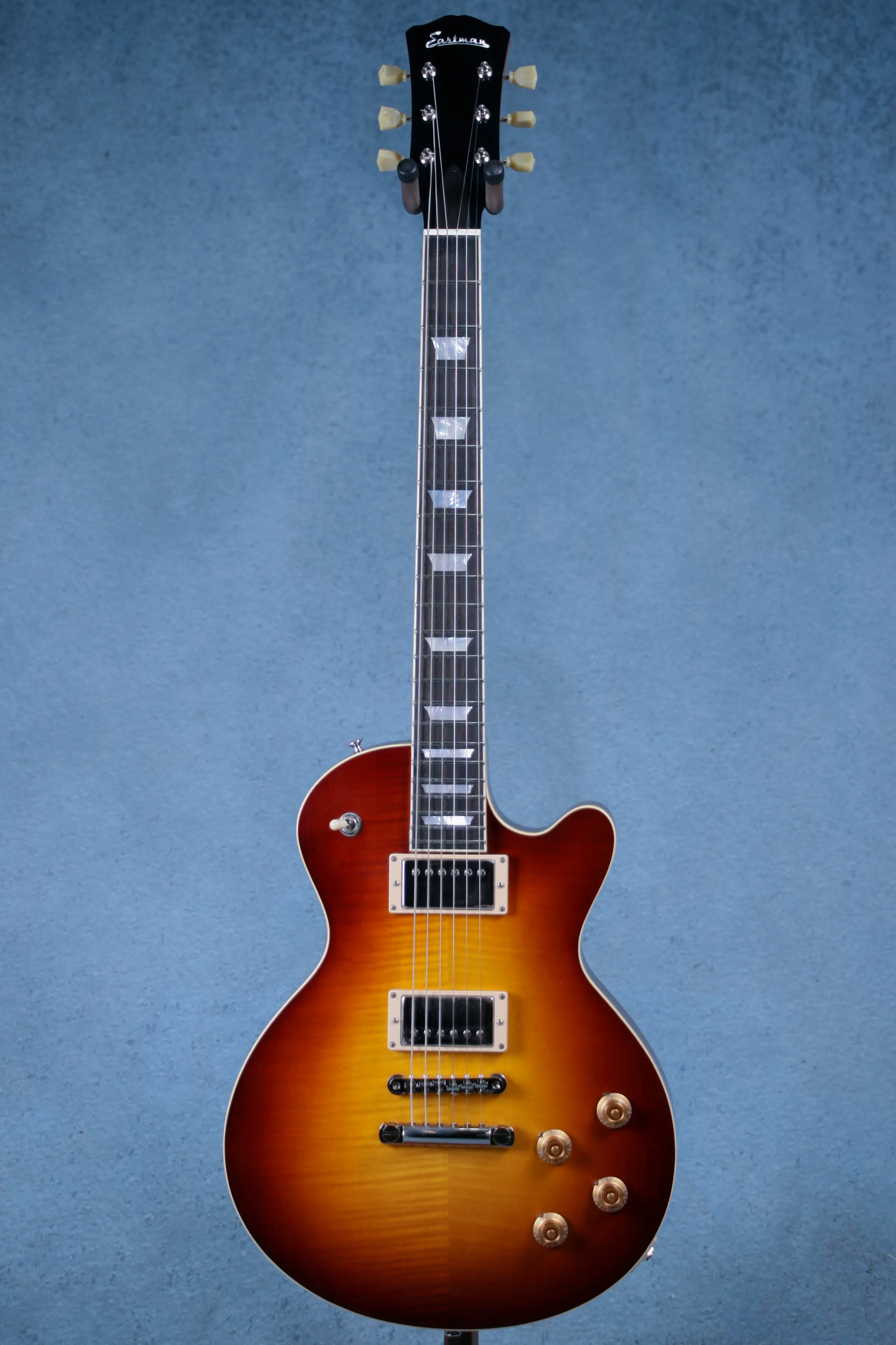 Eastman SB59/v Antique Varnish Solid Body Electric Guitar - Antique Goldburst - P2300136