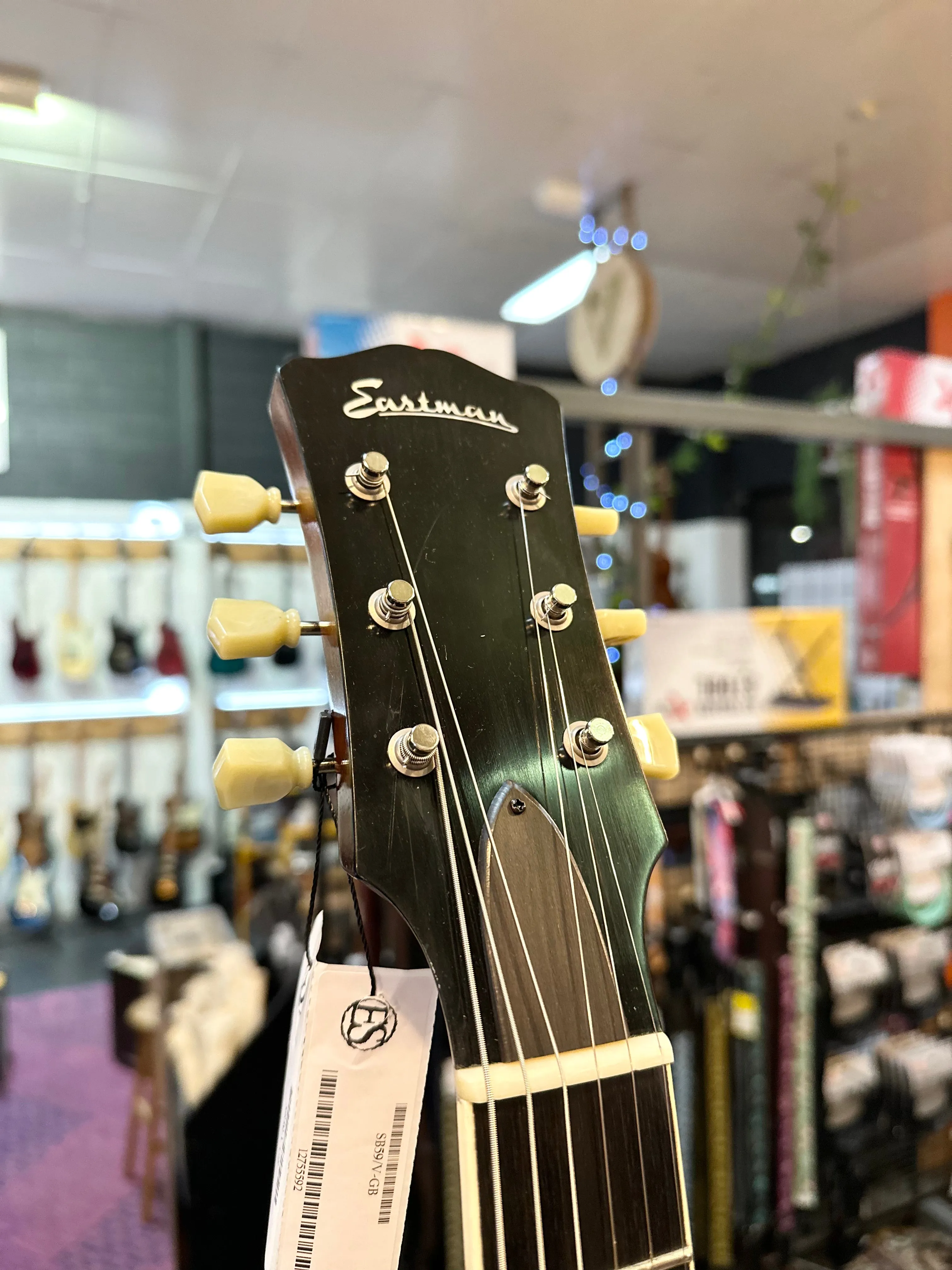 Eastman | SB59/V | Solidbody Electric | Antique Goldburst