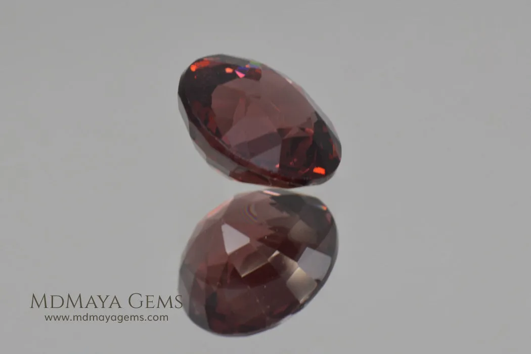 Exquisite! Natural reddish Orange Spinel. Round Cut. 2.23 ct.