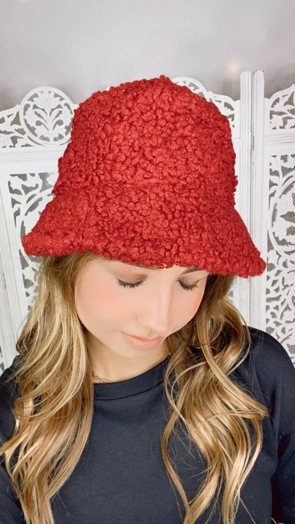 HEADS UP Sherpa Fur Solid Colored Bucket Hat