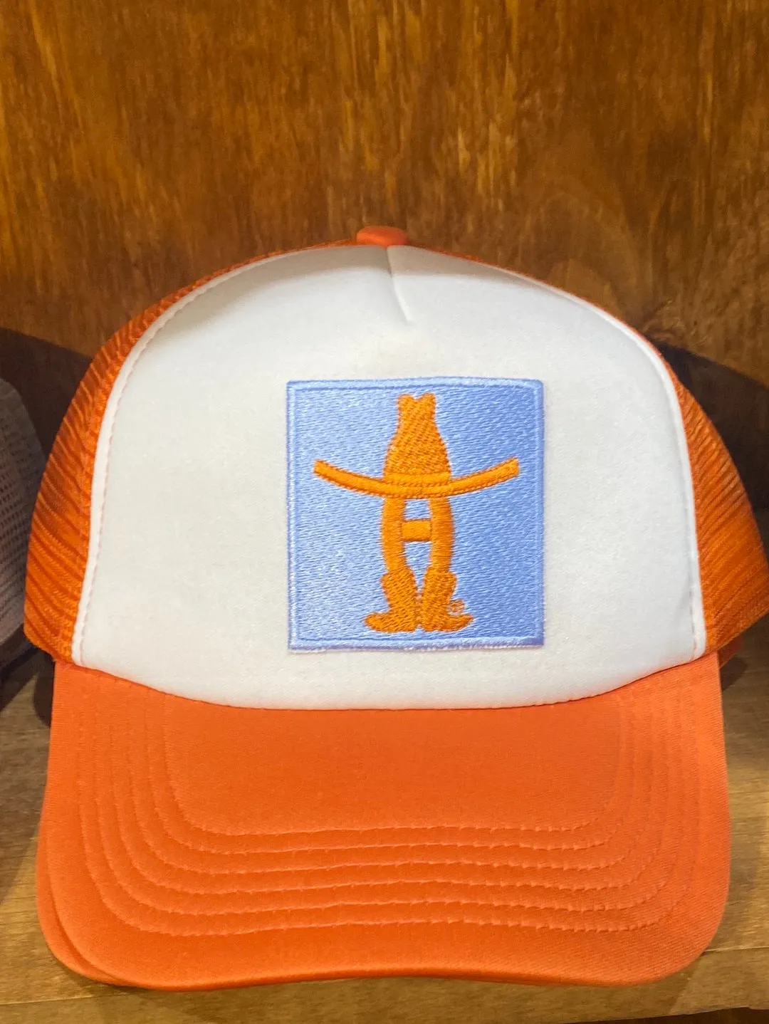 Howdy H Trucker Caps