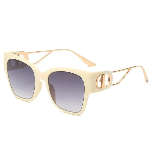 Looking Over Me Wayfarer Sunglasses