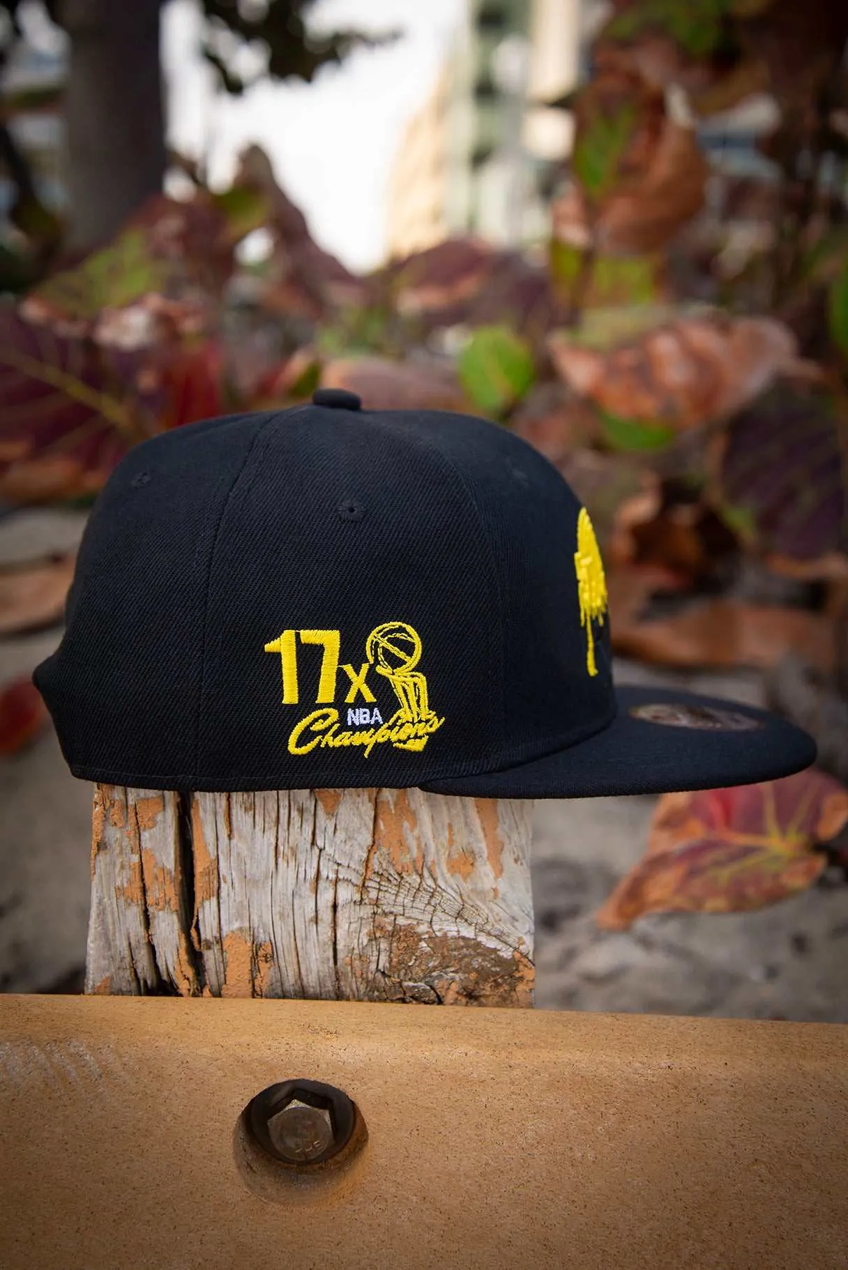 Los Angeles Lakers Gold Black Drip 9Fifty New Era Fits Snapback Hat