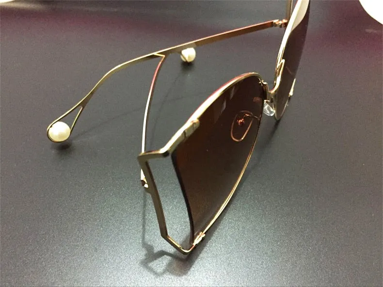 Luxury Butterfly Style Sunglasses