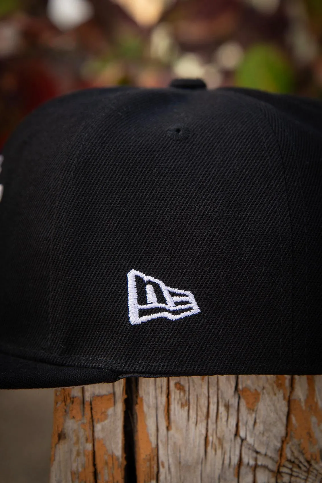 Miami Dolphins Logo Outline Black 9Fifty New Era Fits Snapback Hat