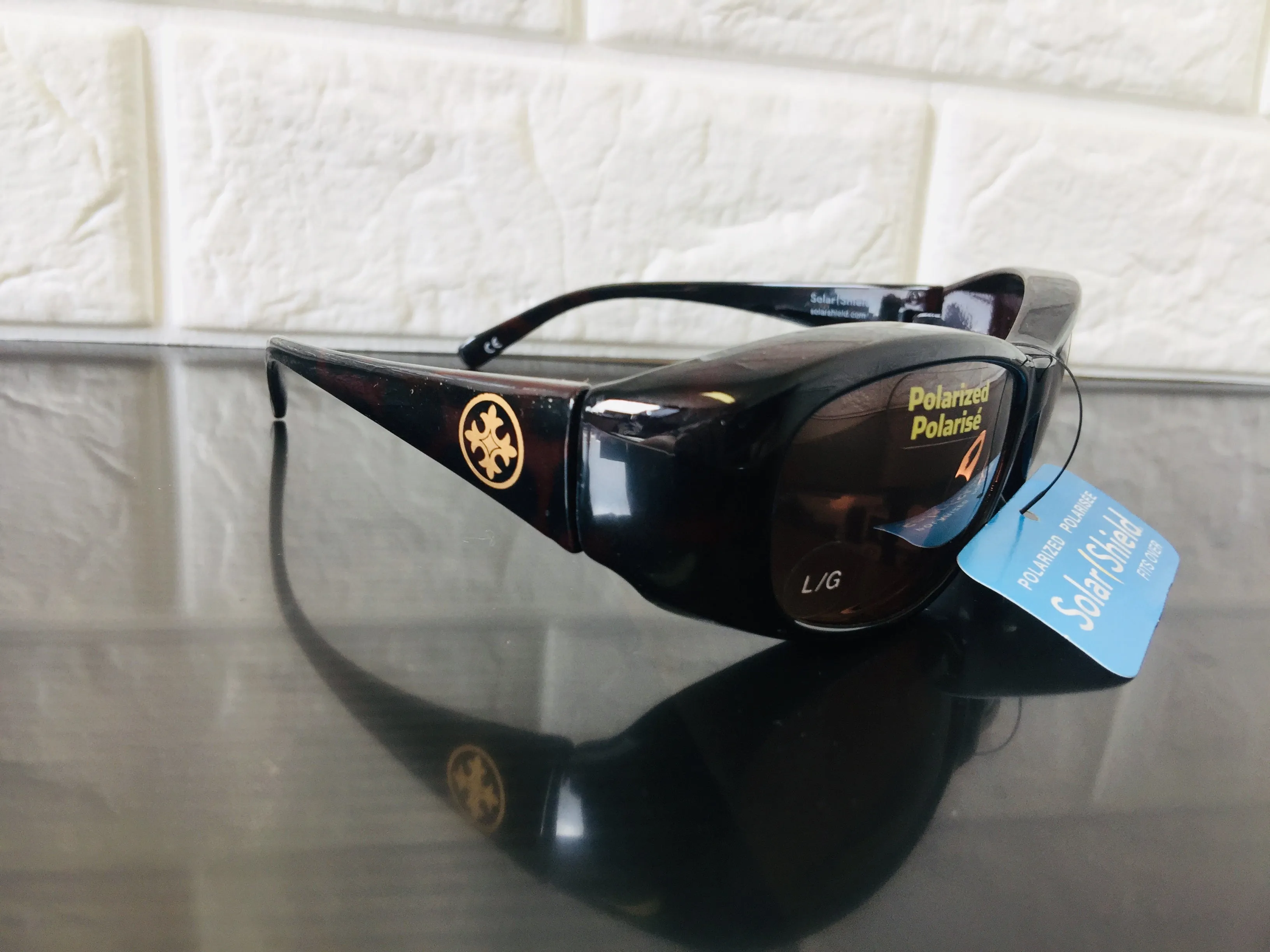 New Solar Shield Fits-Over Sunglasses or wear on their own! Polycarbonate Polarized Lenses! 100% UVA/UVB protection! Scratch Resistant Lenses! AMBER/TORT L 2G5155T
