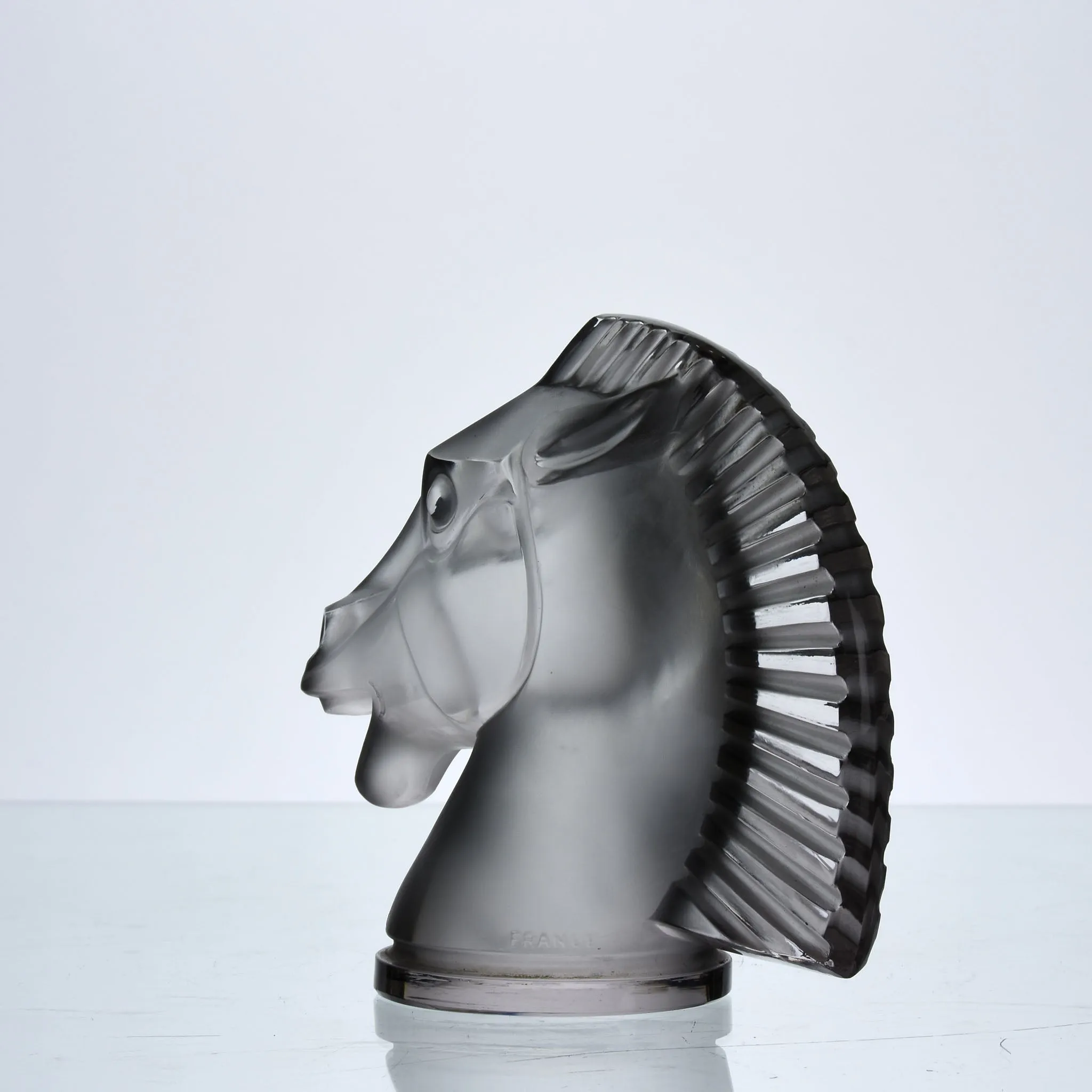 "Longchamps B" by René Lalique