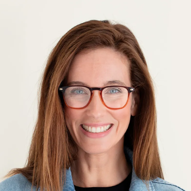Reading Glasses  2.5 Tortoise Bronze Dino with Case Nooz
