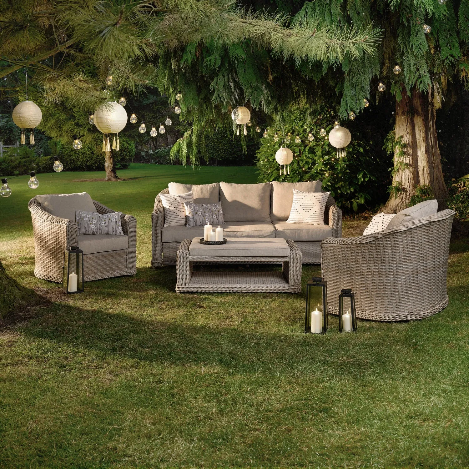 The Lismore Sofa Set